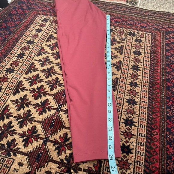 Lululemon Instill legging - Picture 8 of 9